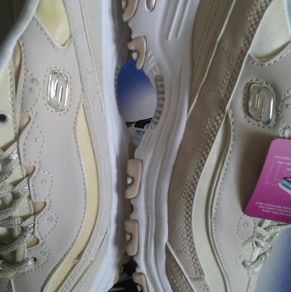 ๐๏ธ SKECHERS D'LITES - Picture 7 of 7